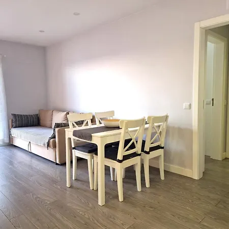 Flat Ac Balcony And View 公寓 奎特里拉