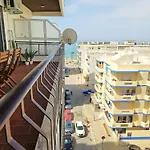 Flat Ac Balcony And View * קווארטיירה
